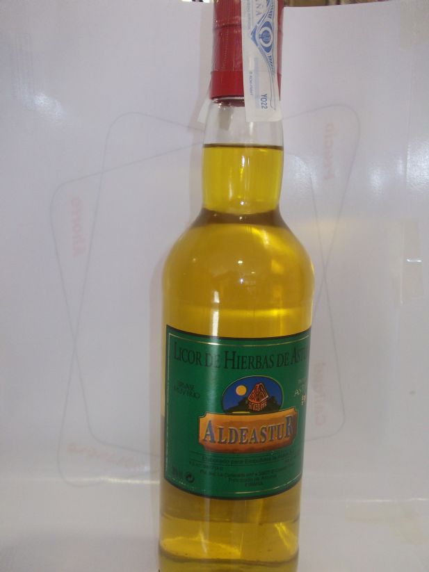 Licor de Hierbas - Productos crnicos de Asturias